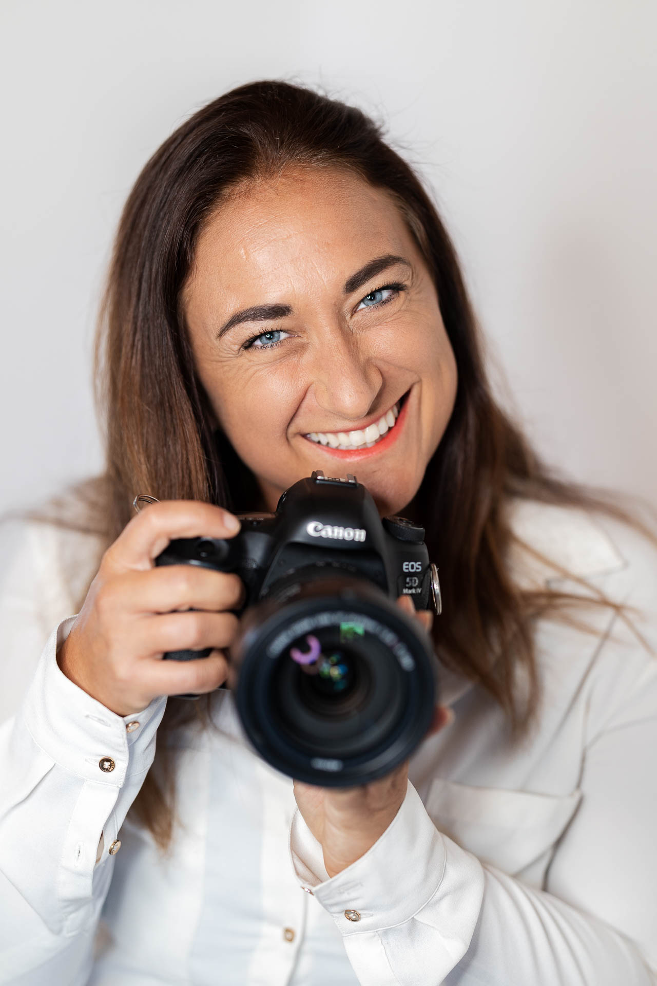 Portraitbild Mona Gogg - Fotografin