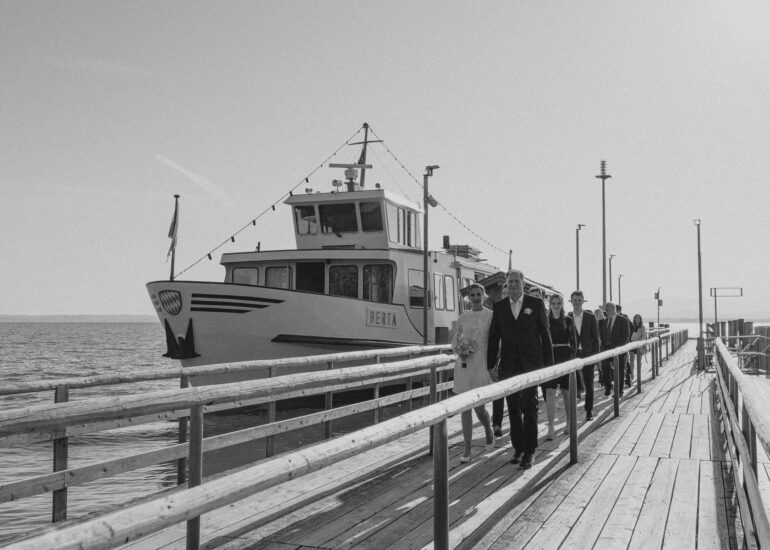Hochzeitspaar auf der Fraueninsel