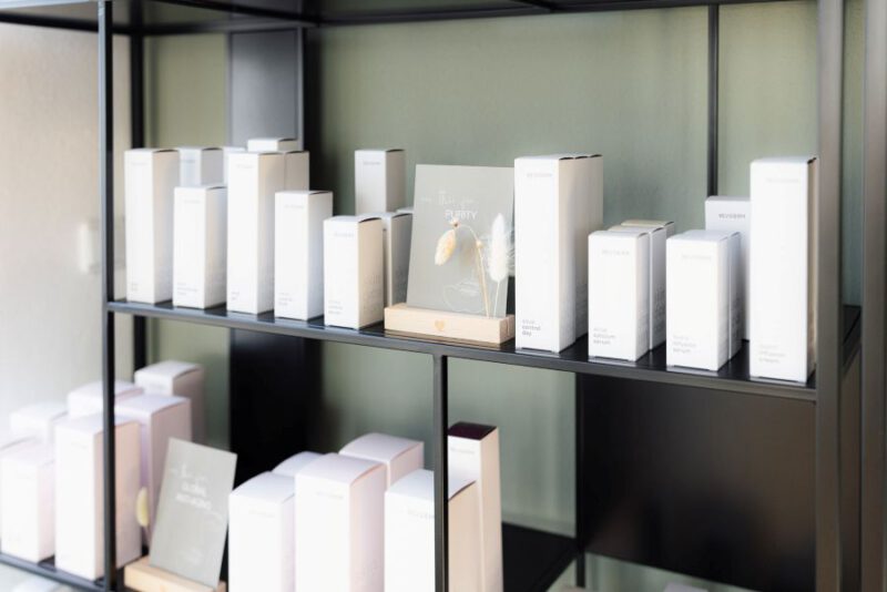 Detailbild von Ware im Kosmetikstudio