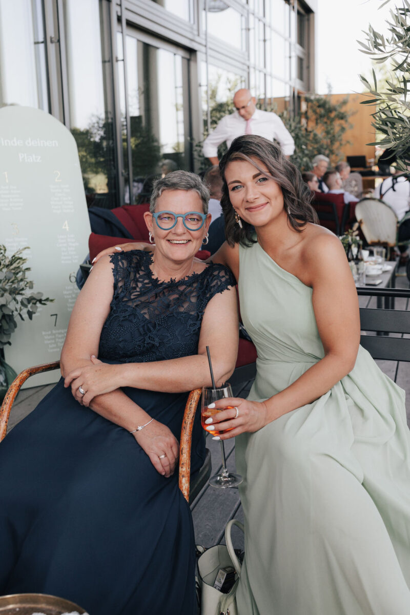 Hochzeitsgäste am Dinzler Irschenberg