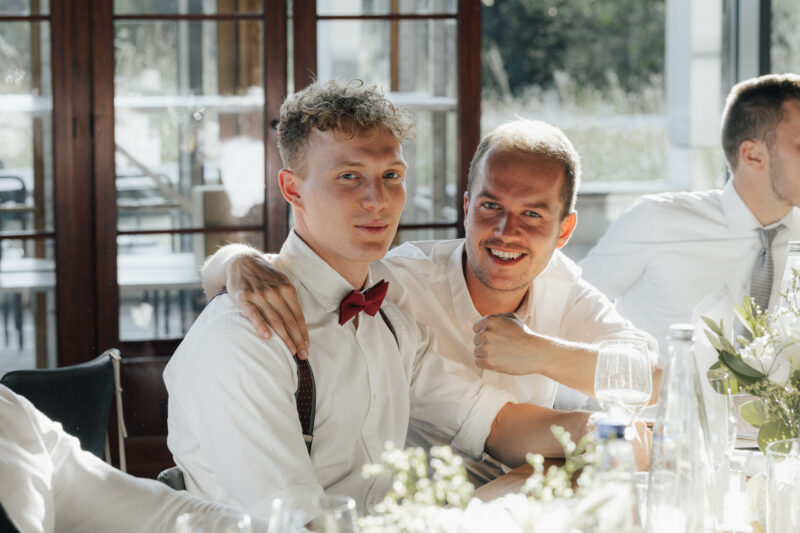 Hochzeitsgäste am Dinzler Irschenberg