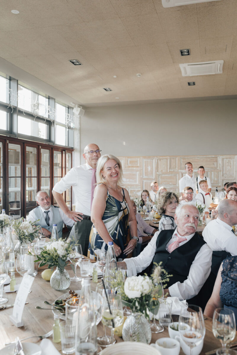 Hochzeitsgäste am Dinzler Irschenberg