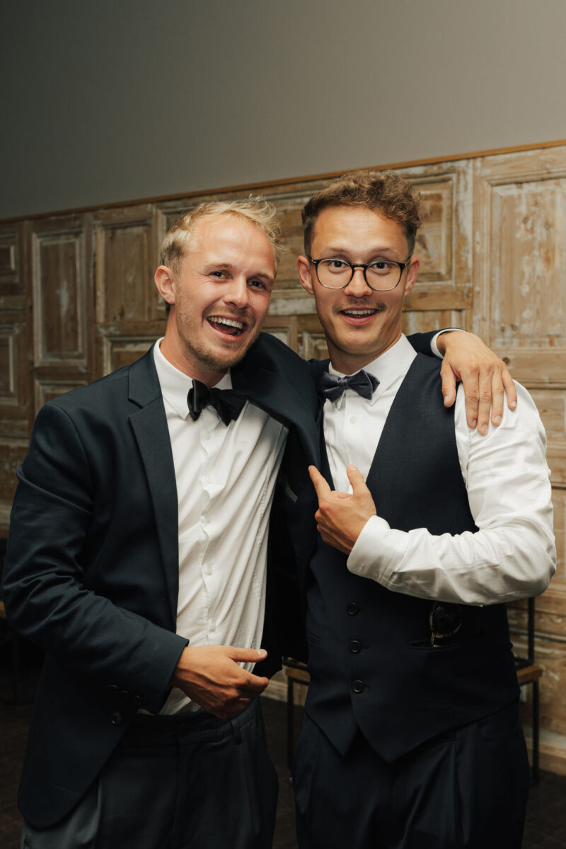 Hochzeitsgäste am Dinzler Irschenberg