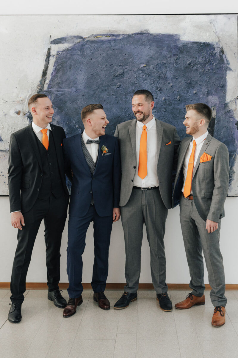 Gruppenbild vom Bräutigam mit seinen Freunden